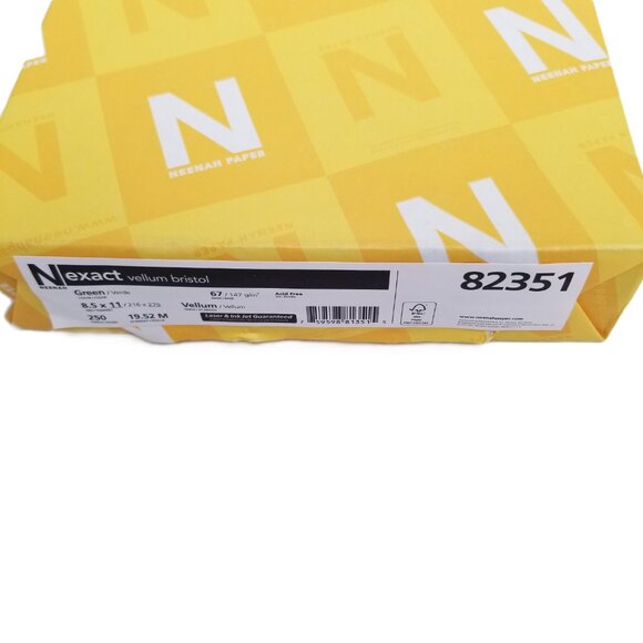Neenah Exact Vellum Bristol Cardstock 67lb Green 250 Sheets 8.5x11 Crafts - Picture 2 of 7